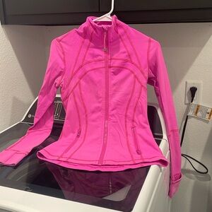 Lululemon jacket size 6